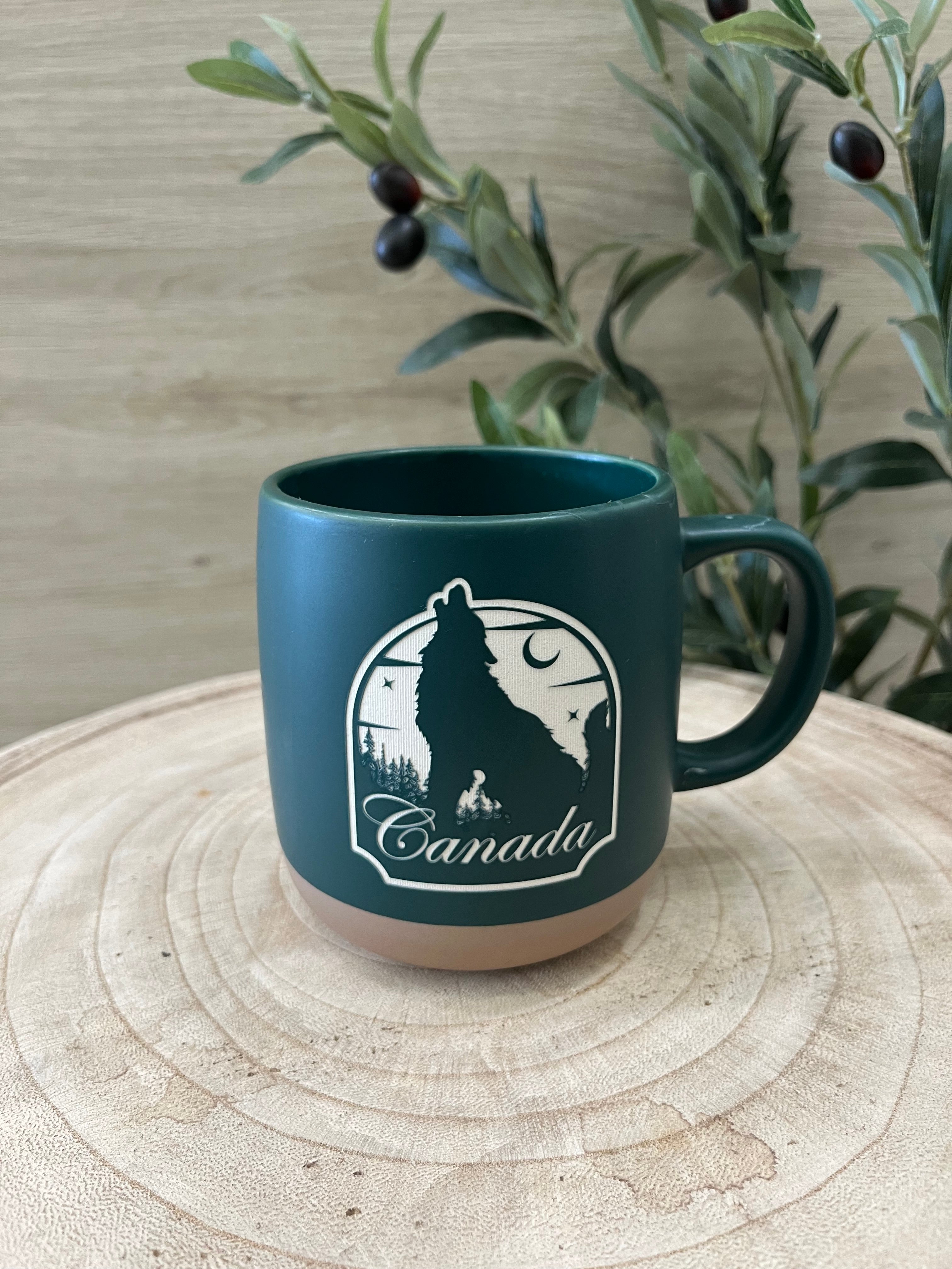 WOLF CANADA MUG