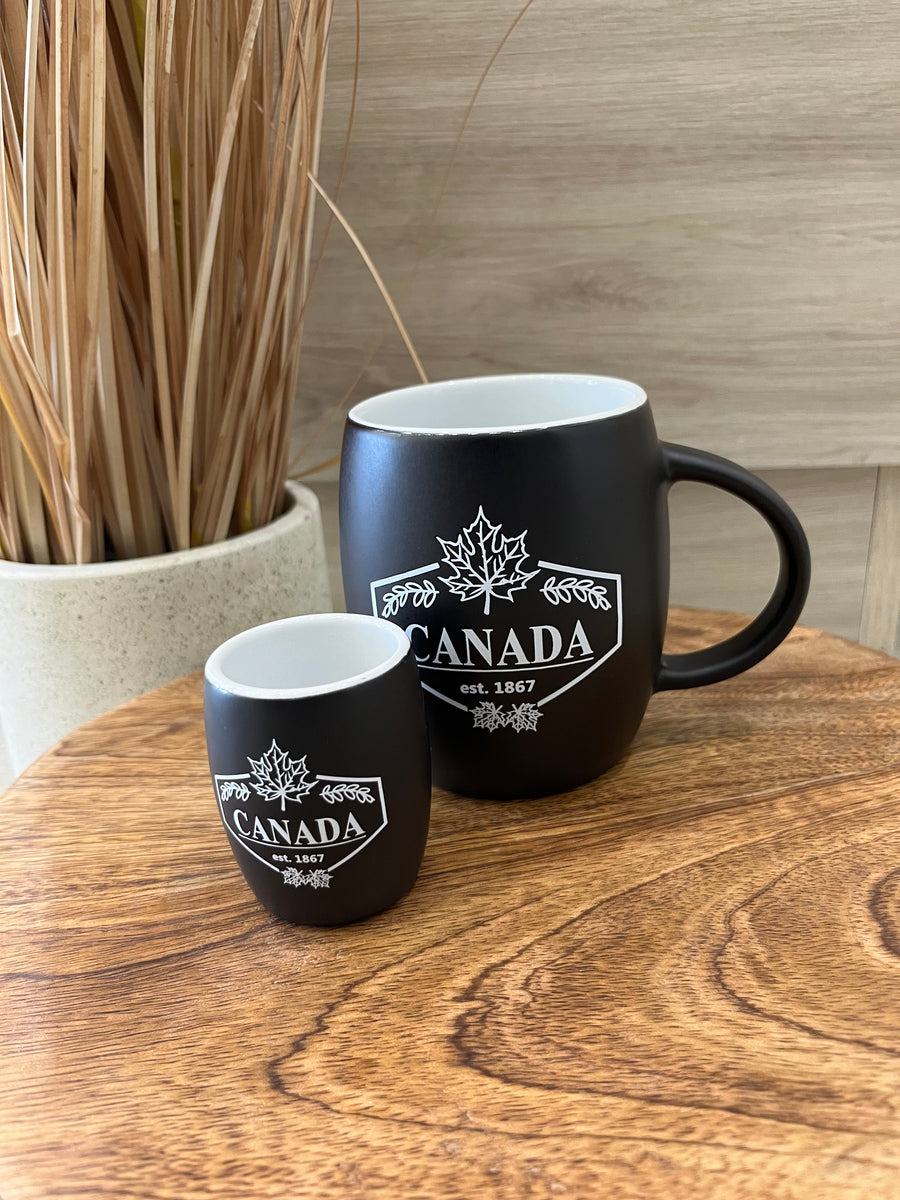 CANADA BADGE SHOT GLASS