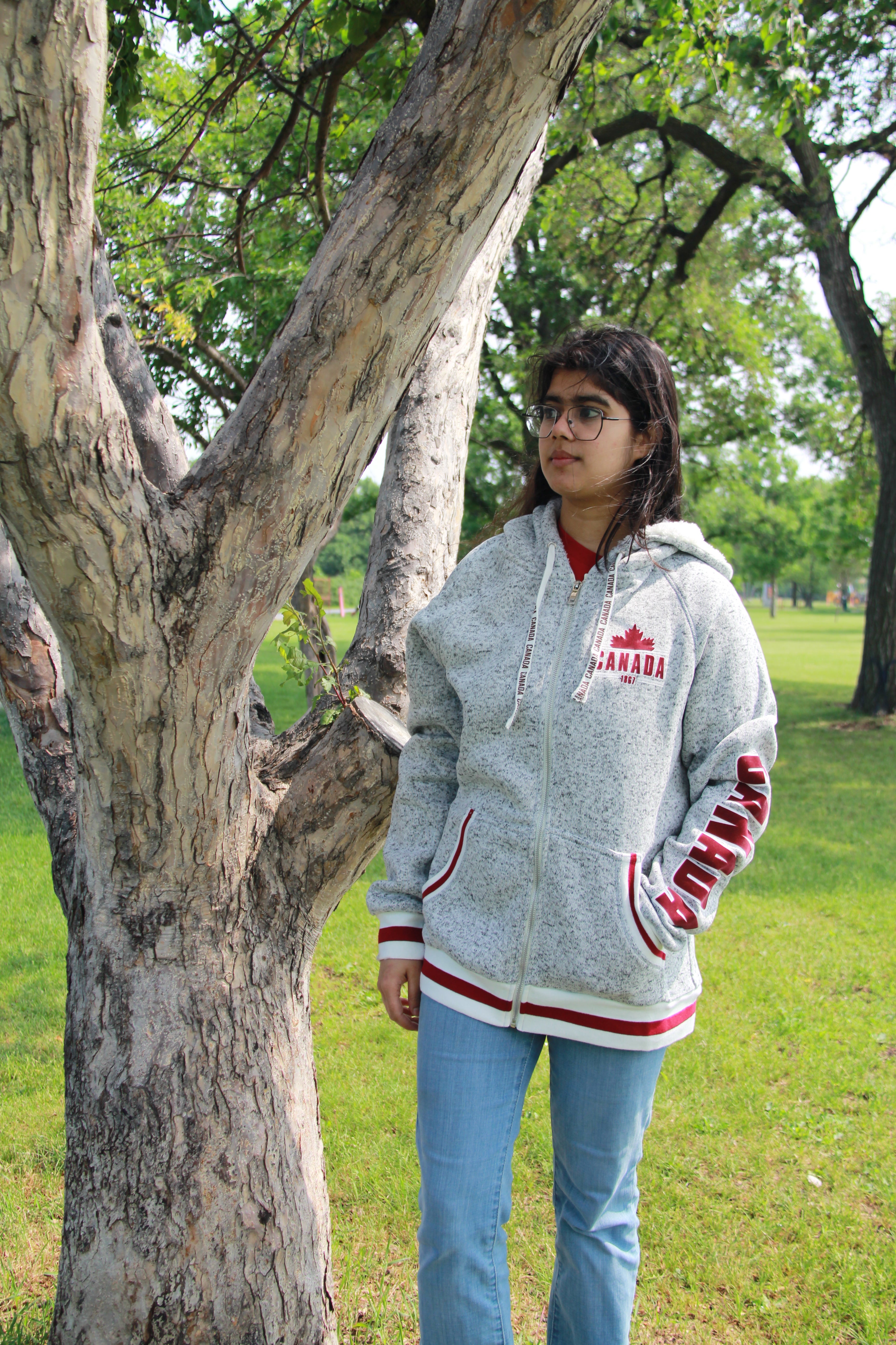 ZIP UP CANADA HOODIE