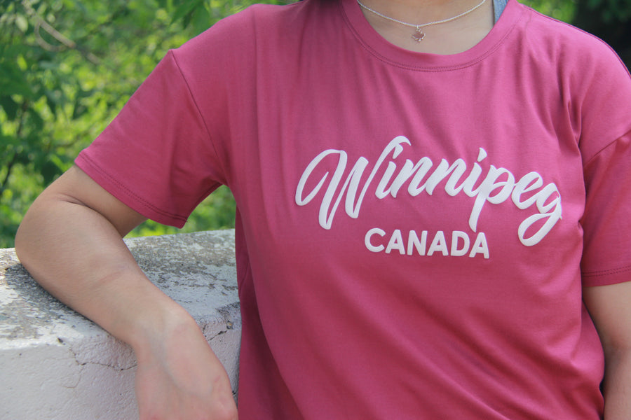 WOMENS WINNIPEG CANADA T-SHIRT