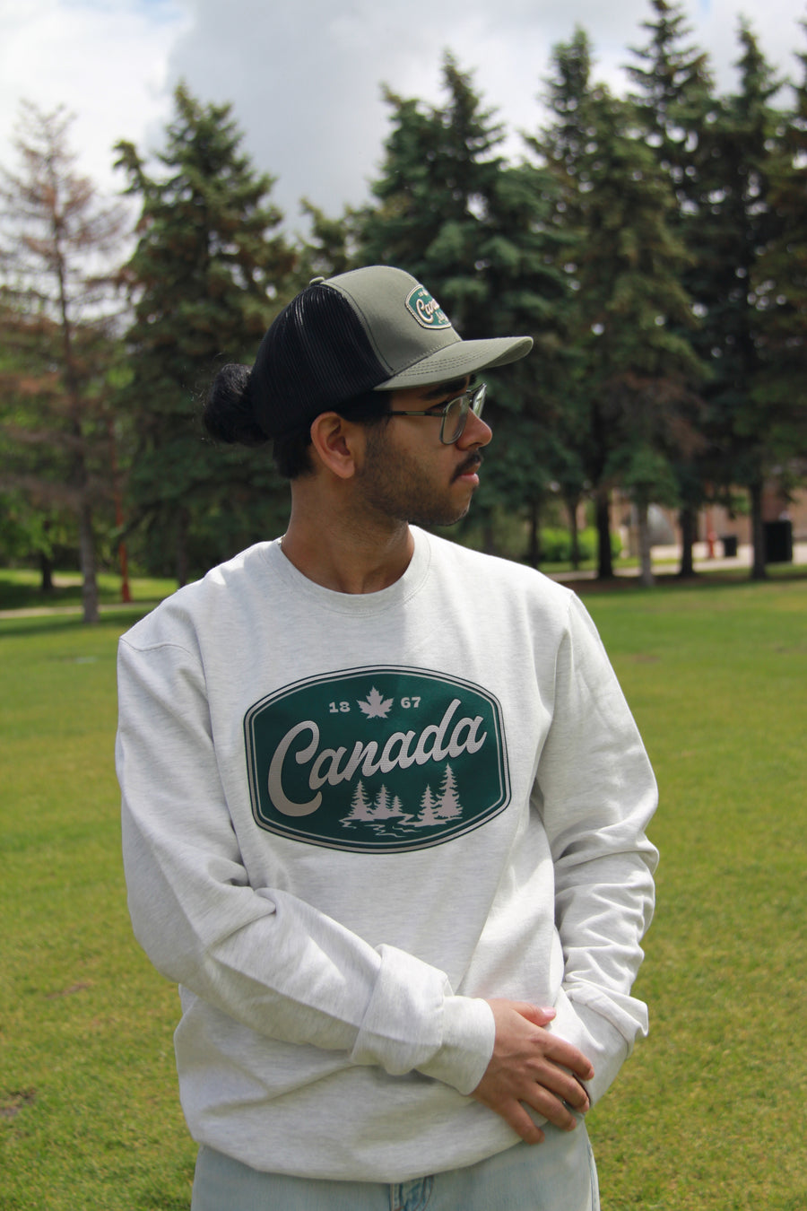 CANADA RETRO BADGE CREWNECK