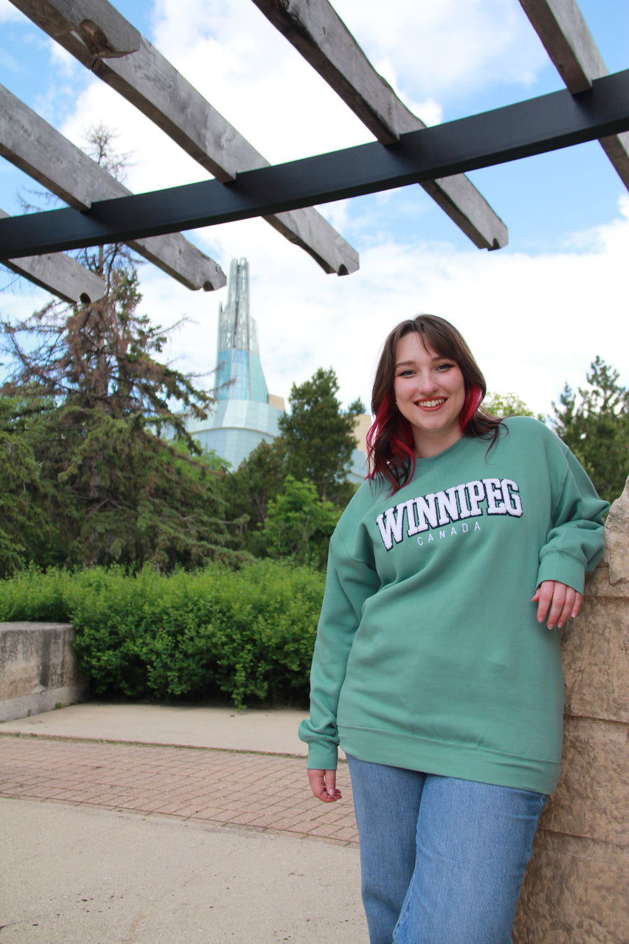 WINNIPEG COLLEGIATE CREWNECK