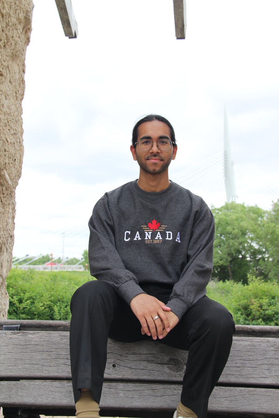 CANADA EMBROIDERED CREWNECK