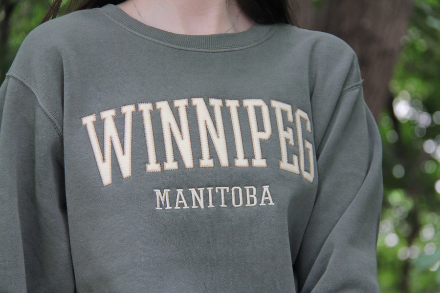 MANITOBA COLLEGIATE FELT CREWNECK