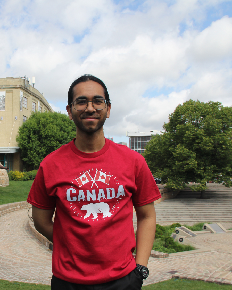 POLAR TRACKS CANADA T-SHIRT