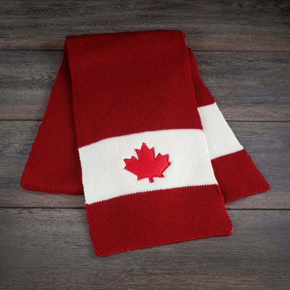 MAPLE LEAF SCARF