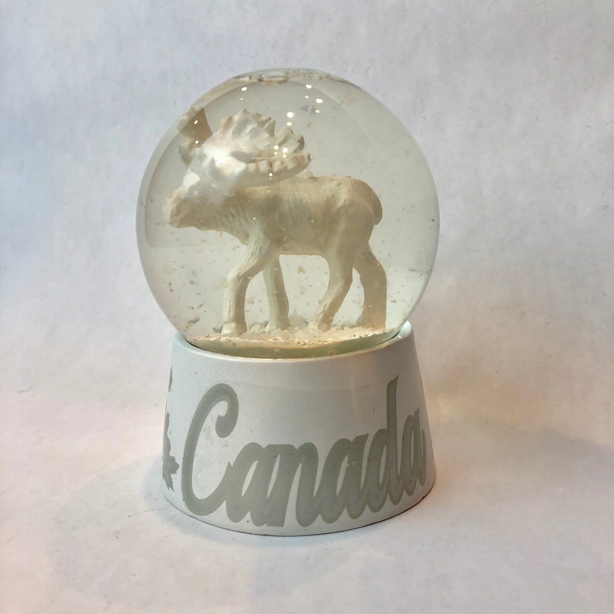 MOOSE SNOW GLOBE