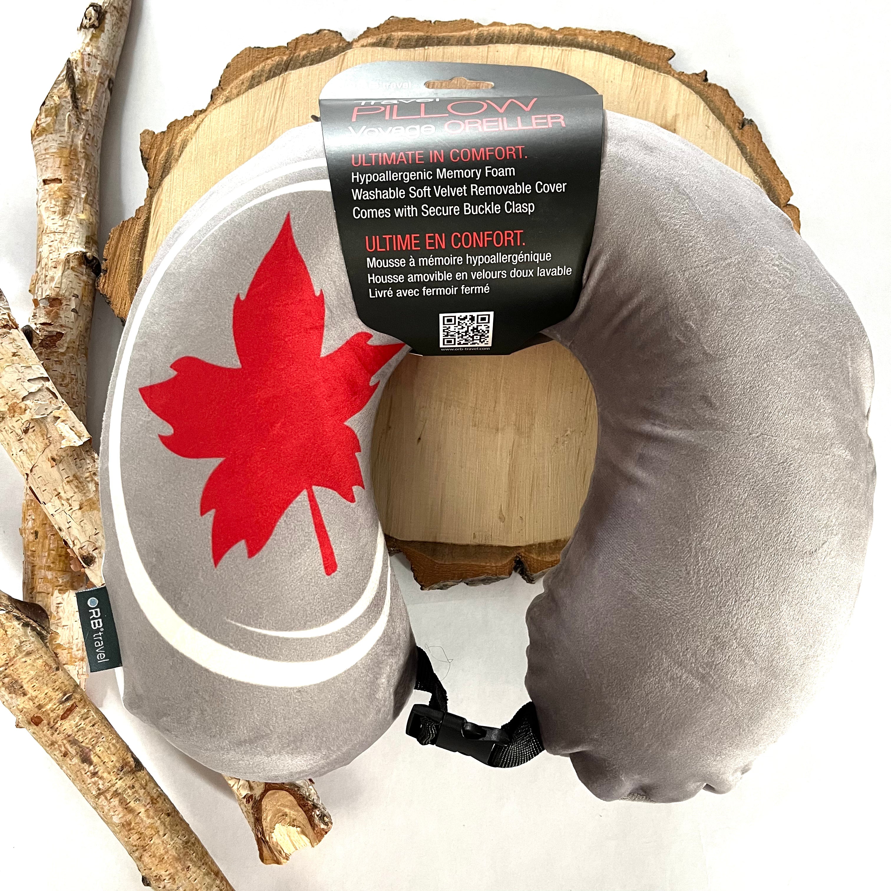 MAPLE LEAF TRAVEL PILLOW