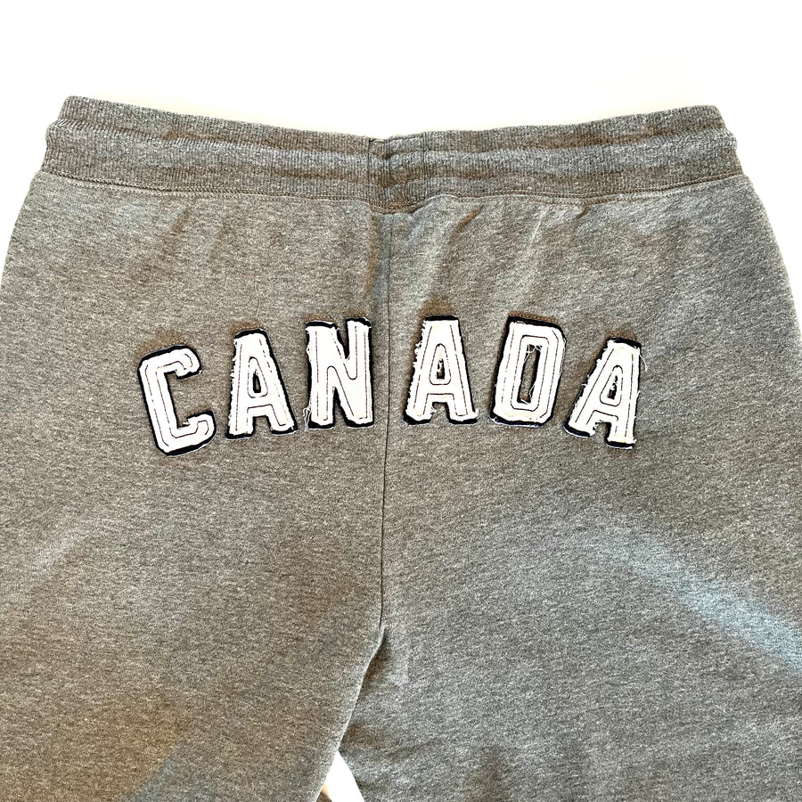 CANADA PATCH SWEAT PANTS