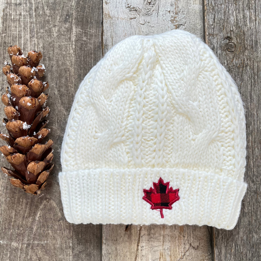 CABLE KNIT MAPLE LEAF TOQUE